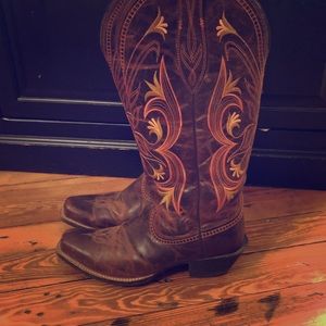 Ariat Cowgirl Boots
